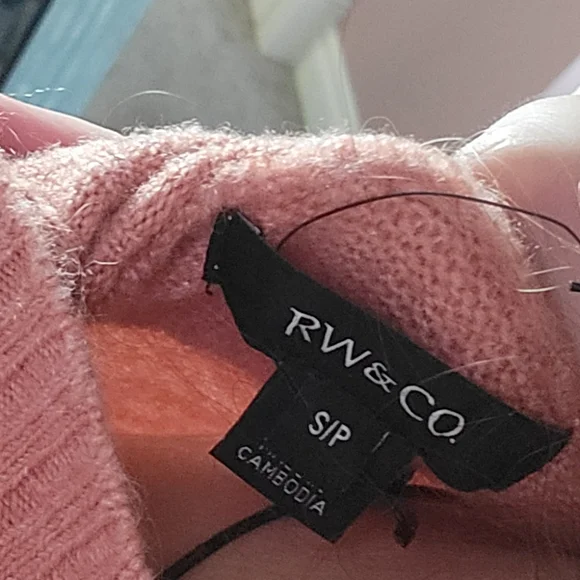 🌟 50% off! / Rw&Co Sweater - Picture 3 of 3